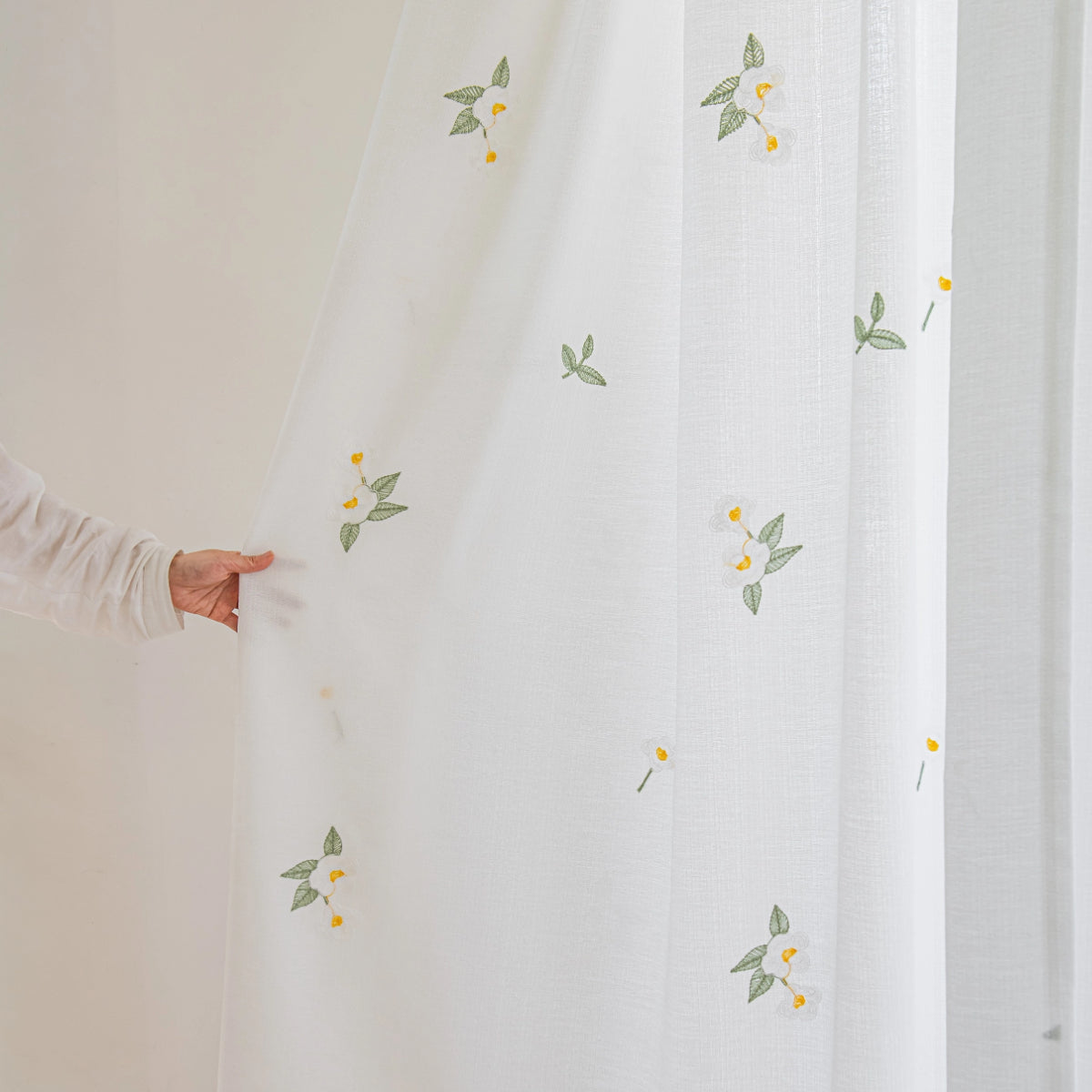 Thick lace curtains that are difficult to see through, with heat insulation, sun protection, and day and night privacy protection DL746909424743